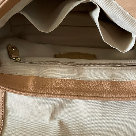 BCBGenration Messenger Crossbody Bag. Tan color. Size: 10” x 7” x 3.5” - Picture 5 of 16